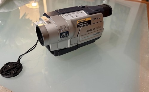 Sony handycam ccd trv218e - sony,