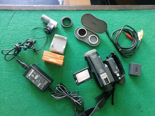 Videocamera mini 3ccd sony - videocamera,